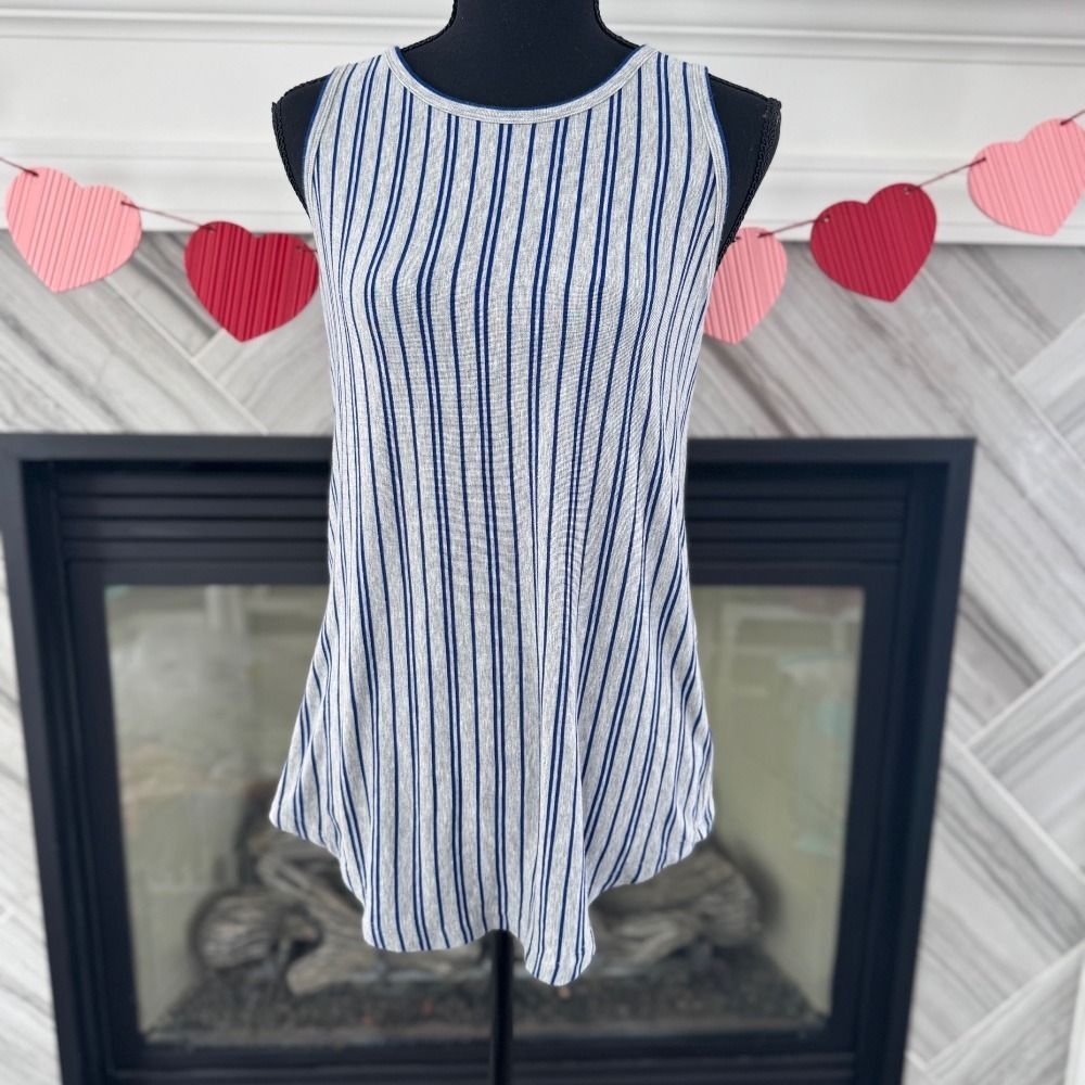 Cabi Striped Tank Top Sleeveless Casual Everyday‎ Cutout Back Gray Blue Small